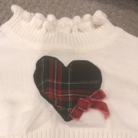 Holiday outfit - Picture 6 of 8